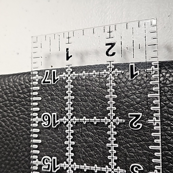 Vince Camuto Luck Tote in Black/Gray Vegan Pebbled Nordstrom Anniversary VGUC - Picture 8 of 16